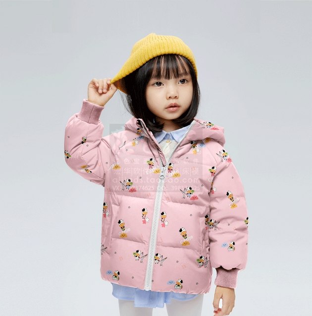 花色宝智能儿童羽绒服样机女童棉服PSD智能模板模拟效果